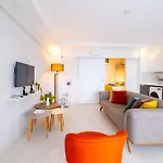 דירה Ezgi's With Terrace In *