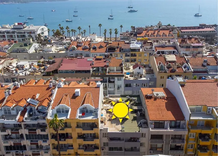 Ezgi's With Terrace In 公寓