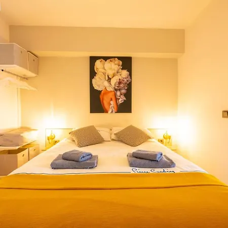 Apartment Ezgi's With Terrace In